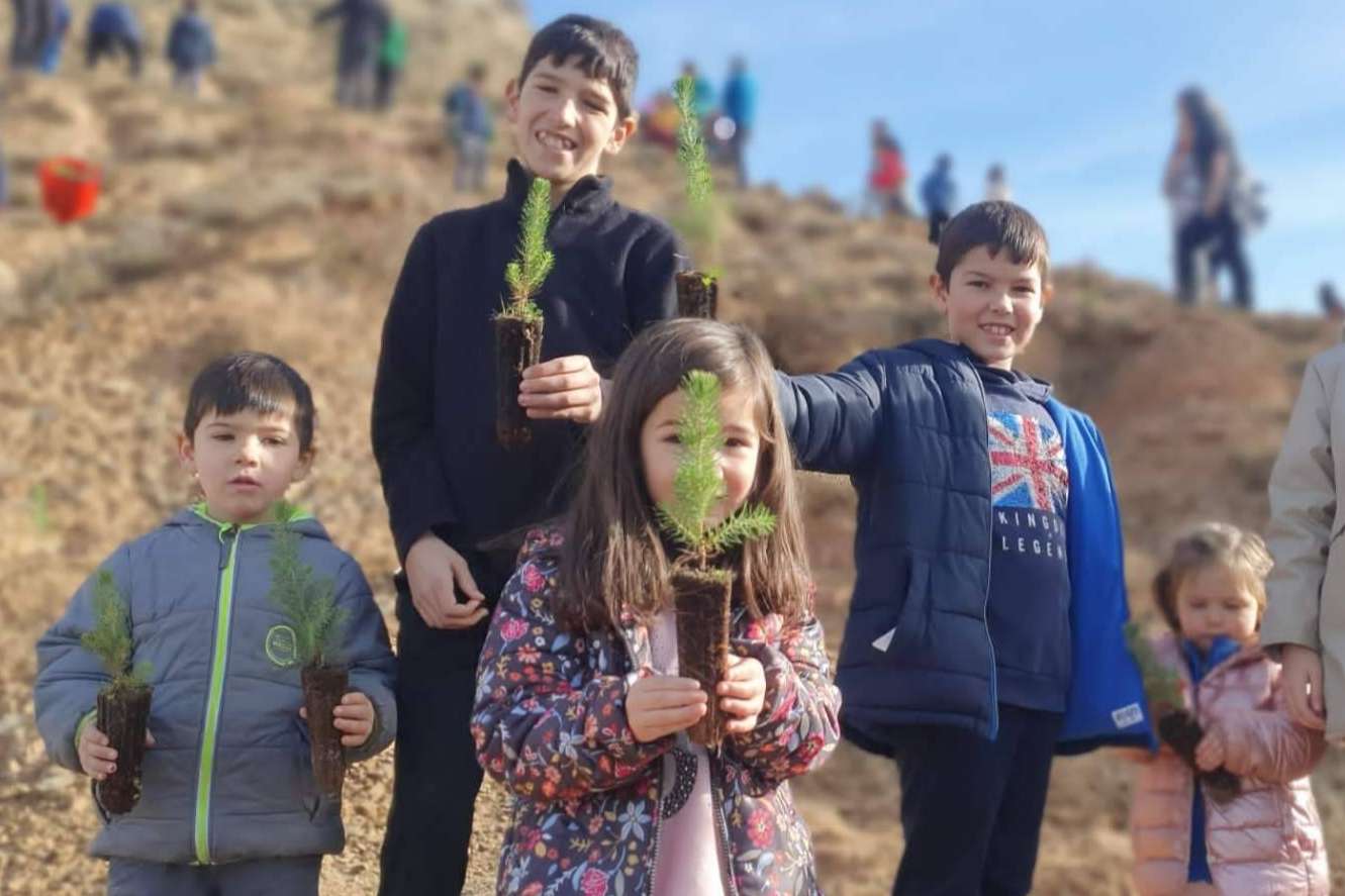 Jornadas de plantación exitosas en La Rioja. El compromiso de NONODOOM con el medioambiente