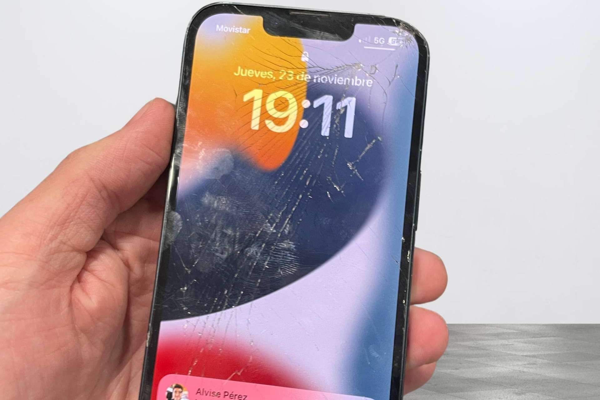 iPhone 13 como nuevo de la mano de los profesionales de Reparar Ordenadores