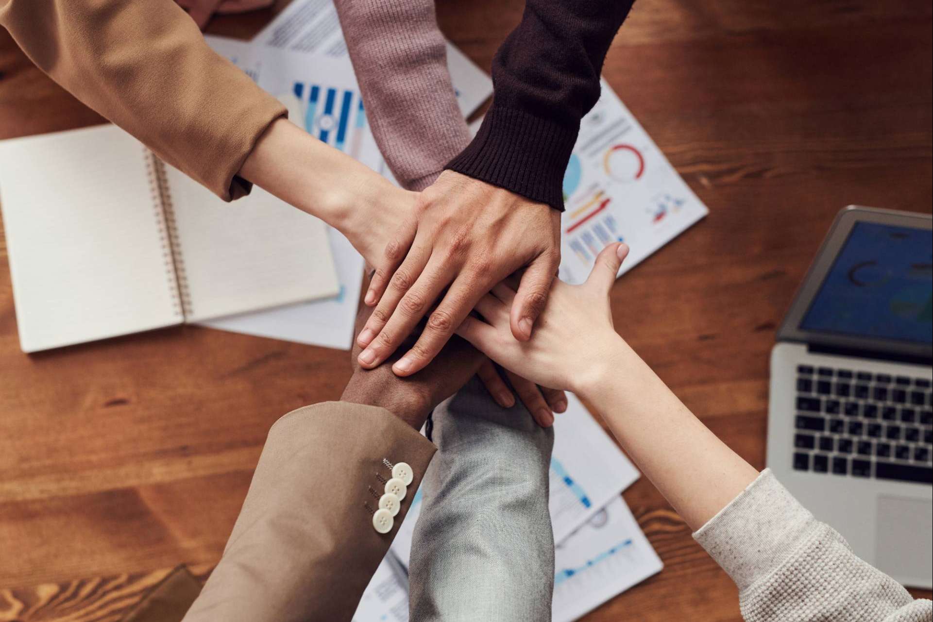 Programas de partners EISI SOFT, oportunidades estratégicas en el sector hotelero