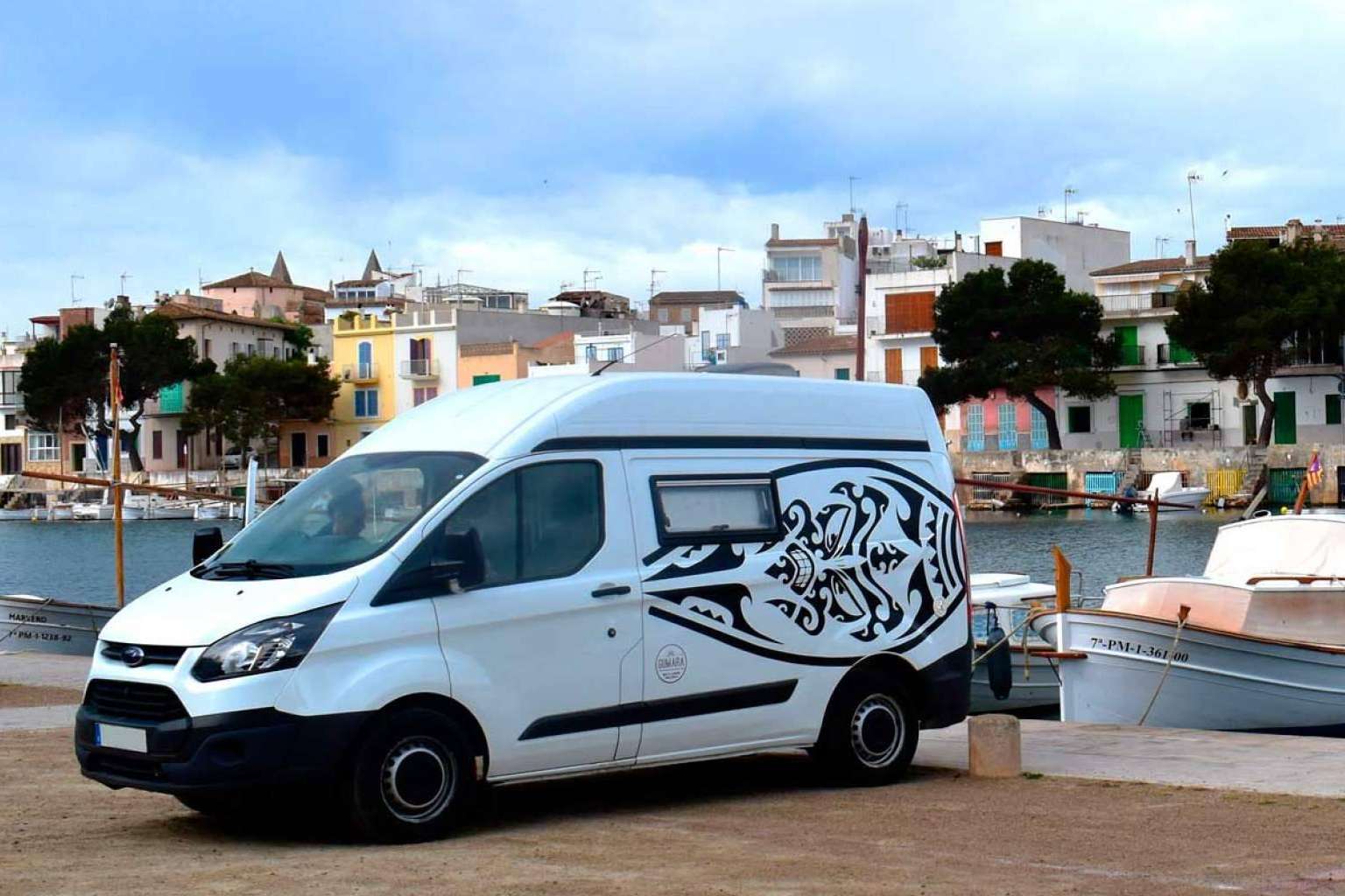 Gumara Camper, servicio de alquiler de furgonetas camperizadas para conocer la isla de Mallorca