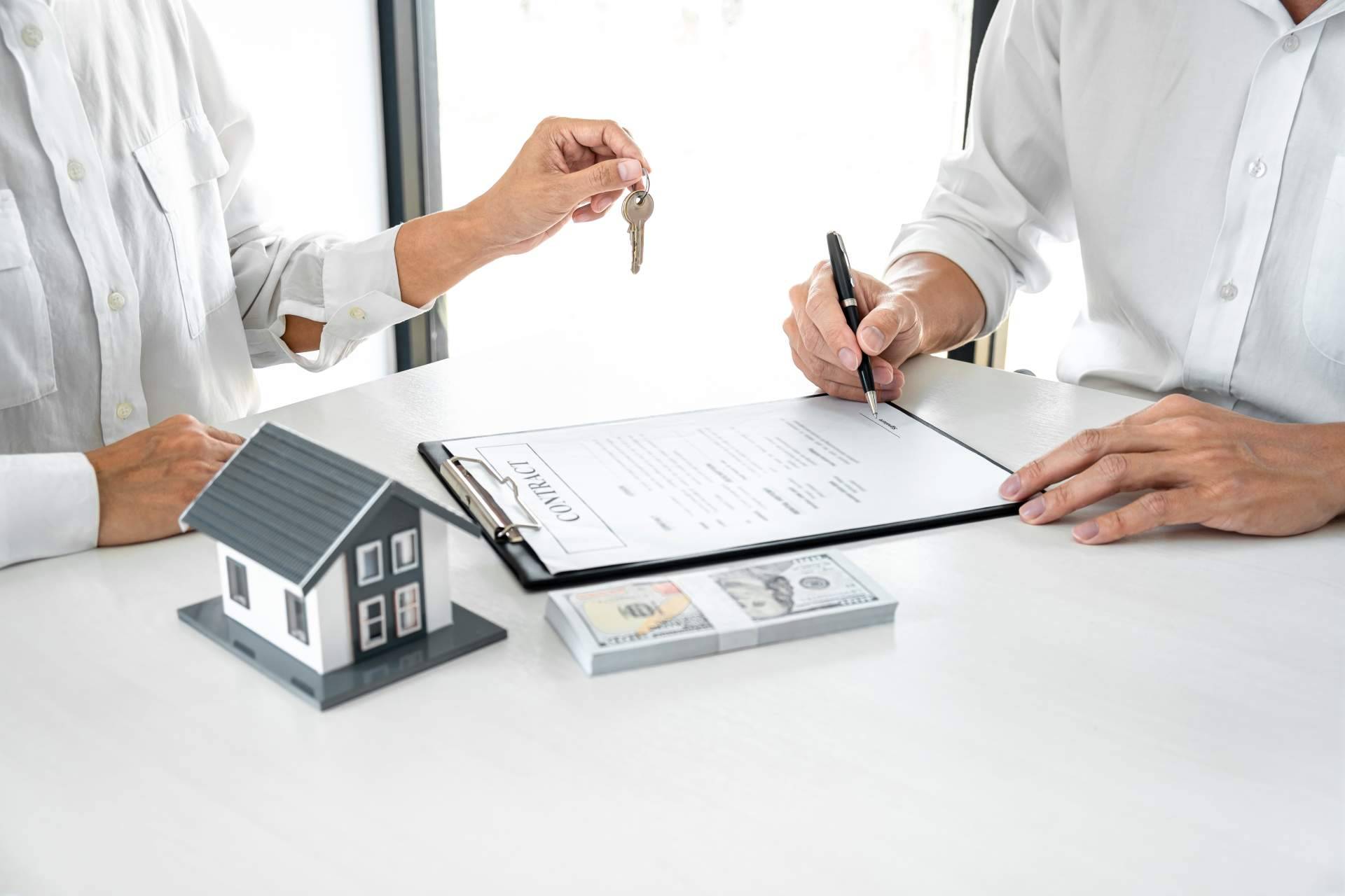 RealAdvisor presenta su nuevo servicio de buscador de agencias inmobiliarias