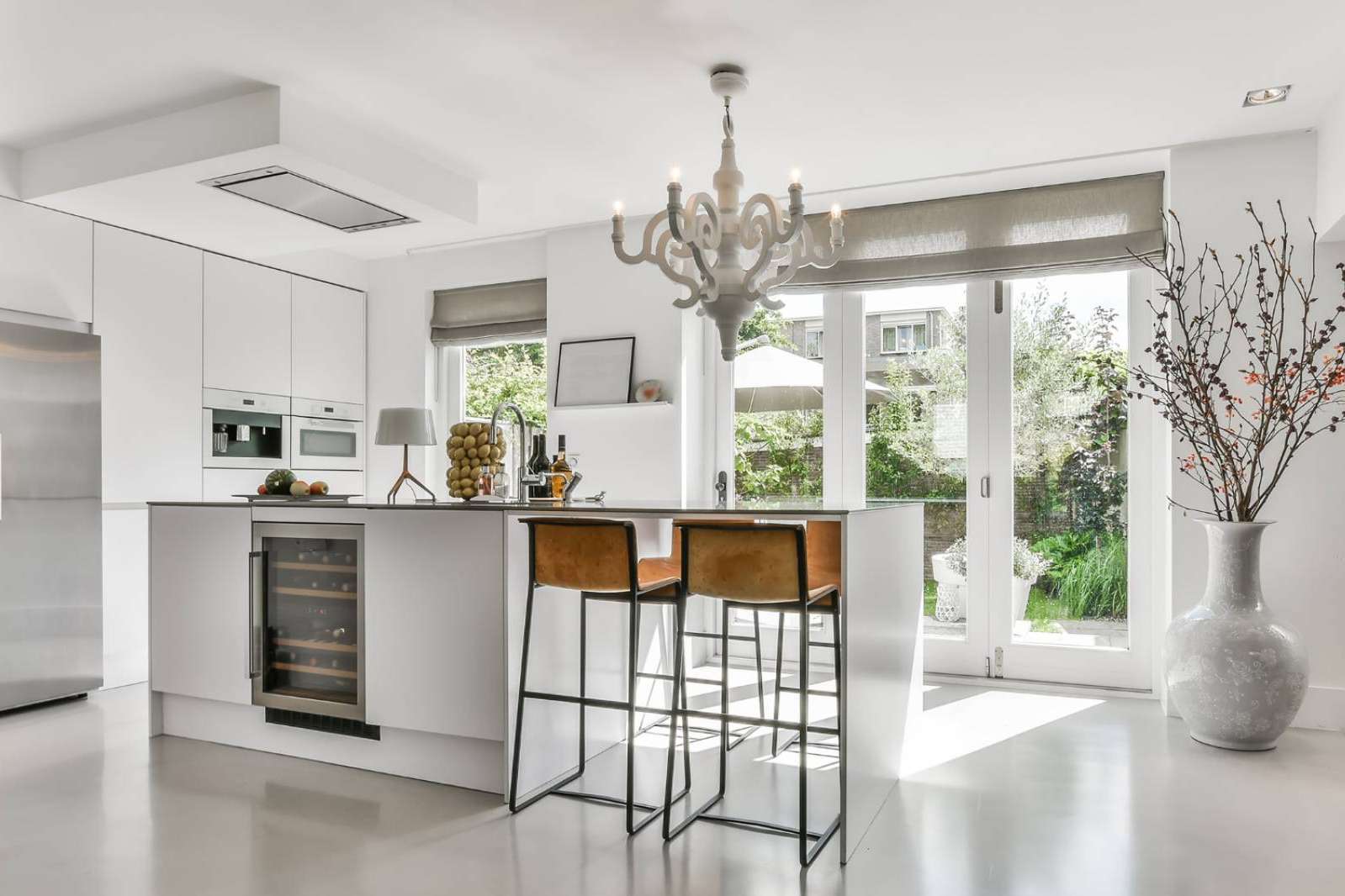 En el mercado inmobiliario de Teulada Moraira, Marti Projects® ofrece un sello de exclusividad