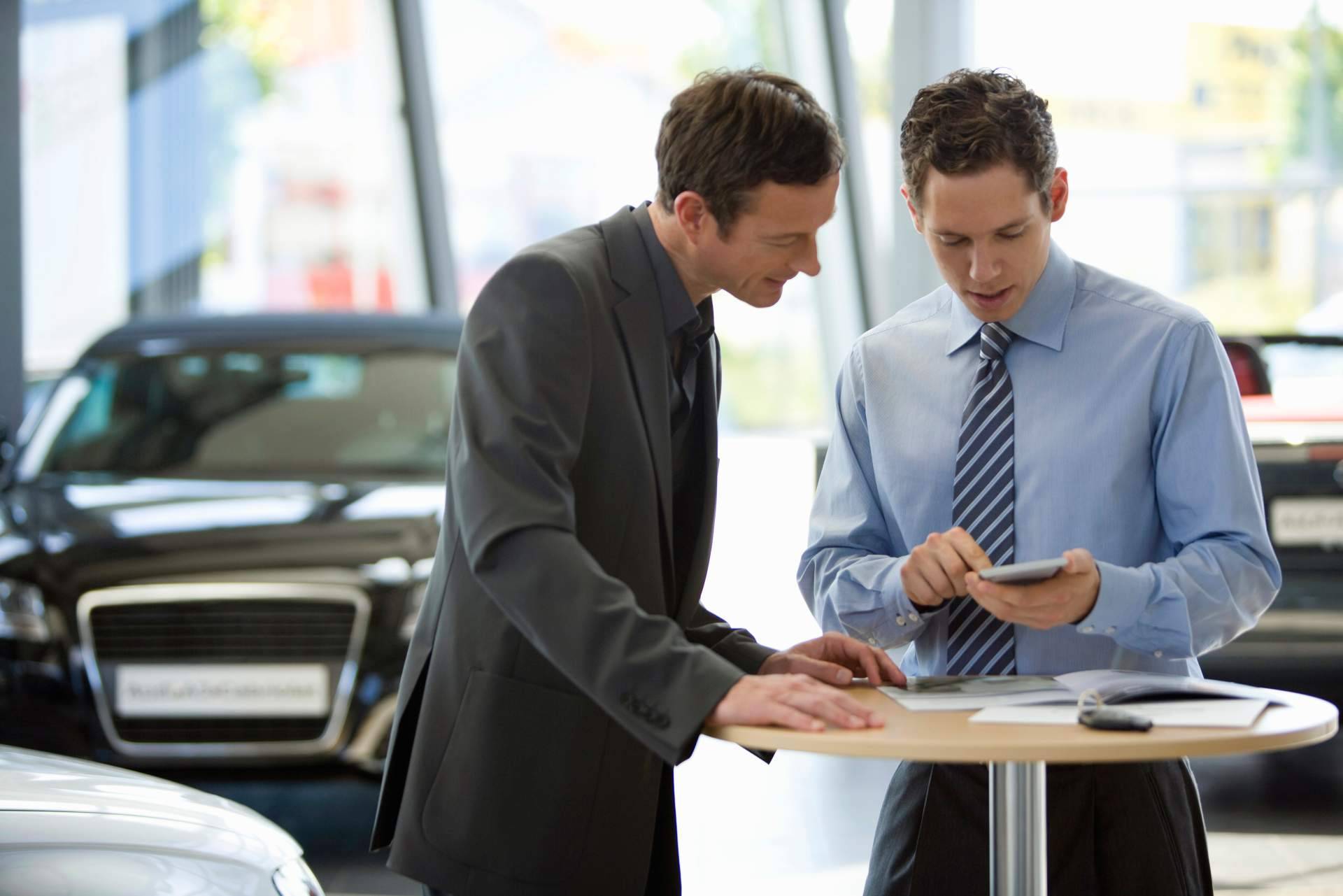 La empresa de renting Vamos presenta su oferta de coches para autónomos