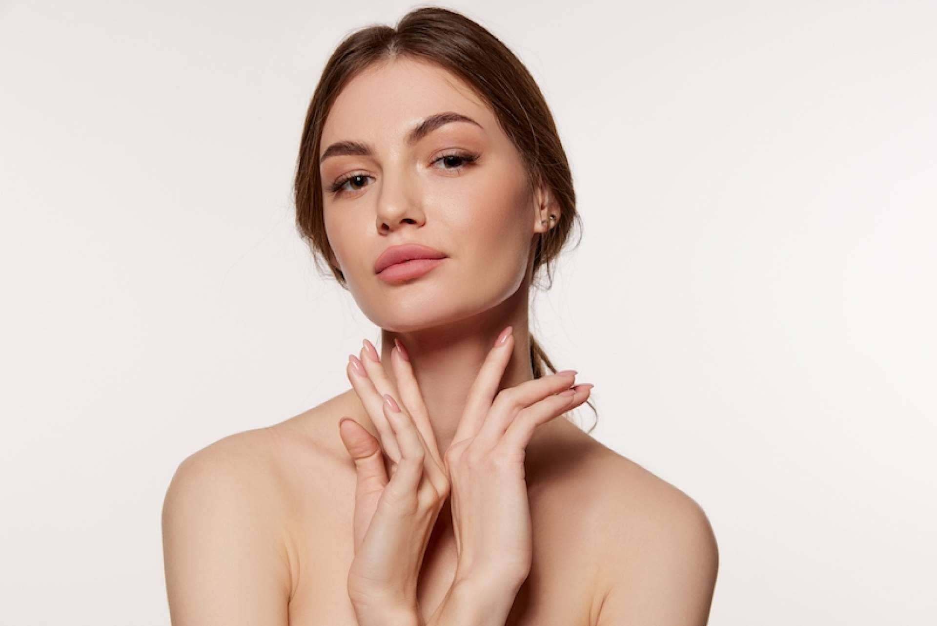 Clínica de medicina estética facial y corporal, Alluring Clinic