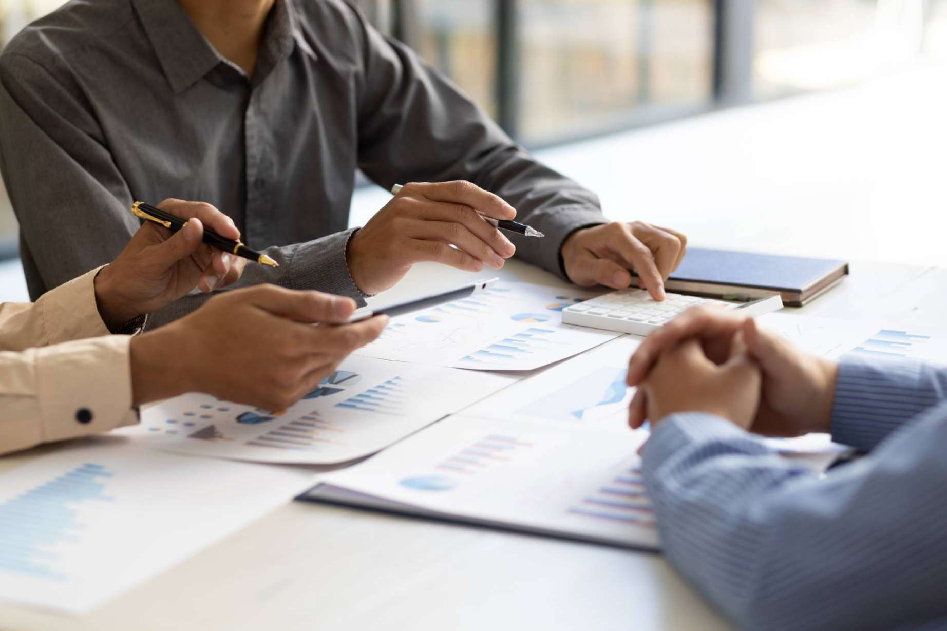 Las ventajas de contratar una asesoría multidisciplinar con experiencia
