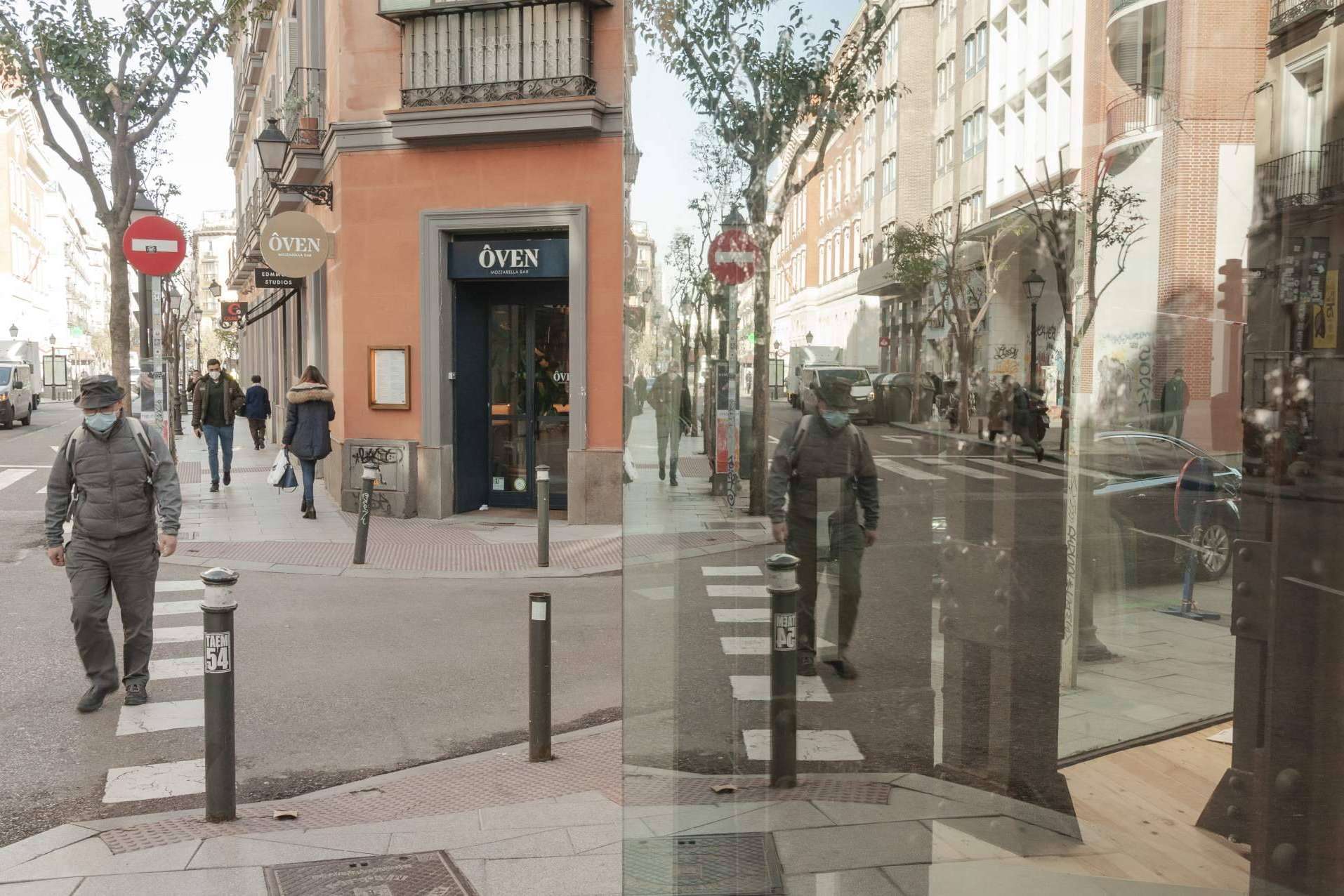El programa de marketing y curaduría en 1819 Art Gallery