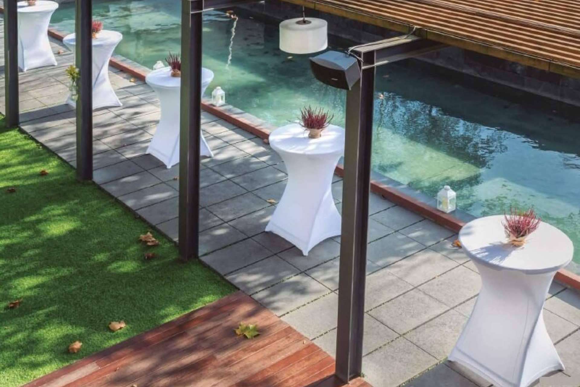 Mobiliario para eventos a medida de la mano de Real Hostelería