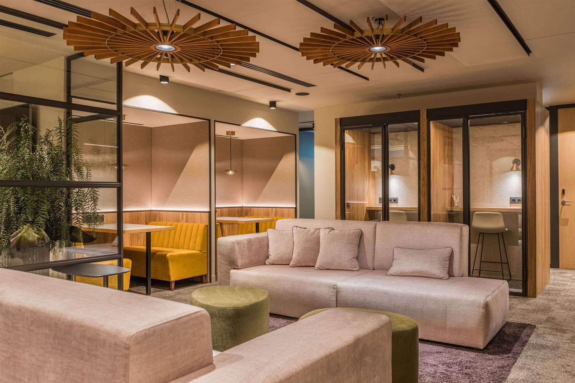 Expertos en interiorismo de oficinas y viviendas, INDAStudio