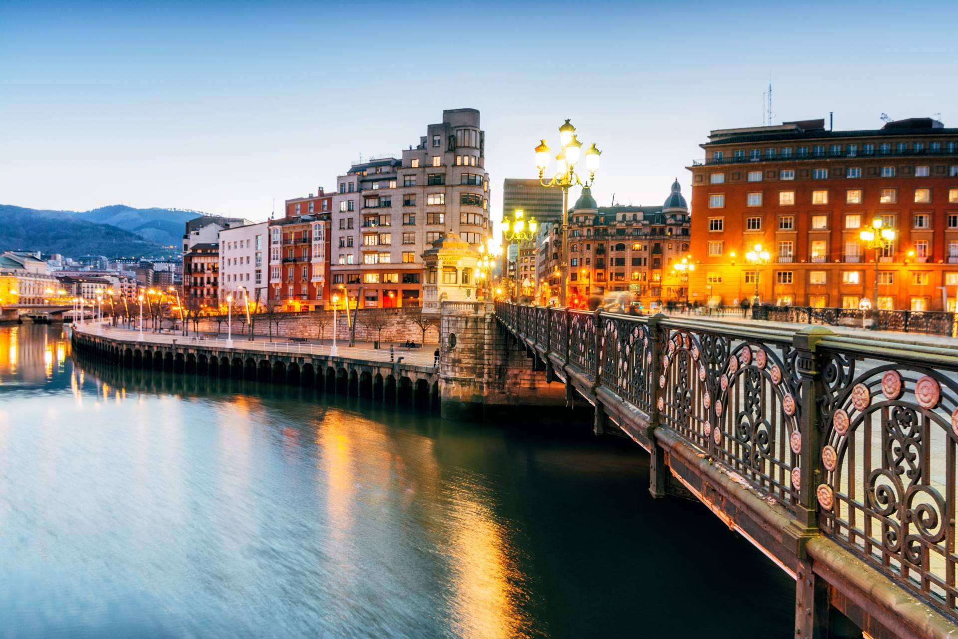 ¿Dónde encontrar asesoramiento para invertir en terrenos en Bilbao? Grupo Iparbaiw