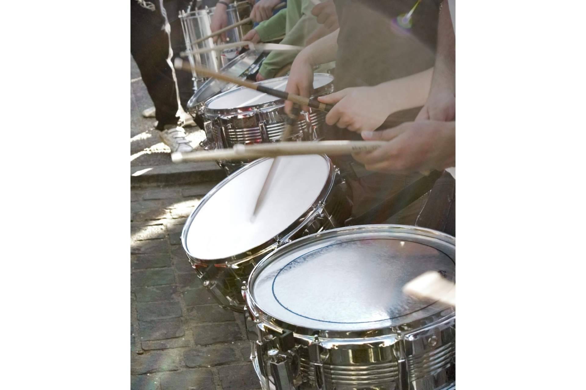 Percuforum ofrece online todos los instrumentos para armar la batucada