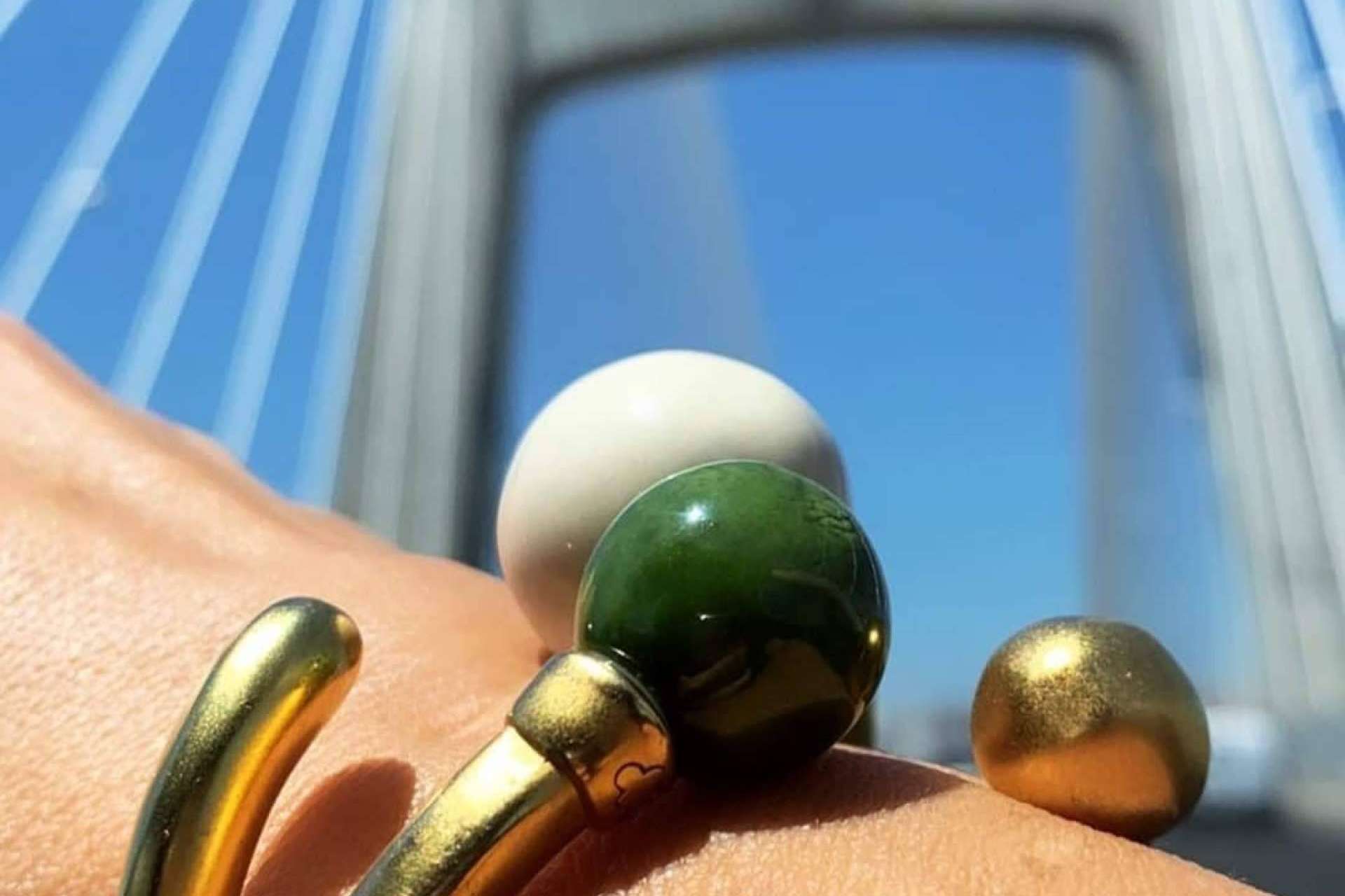 La pulsera Doppi destaca como una de las más lindas joyas con bolas intercambiables de la marca DOPPIACHE