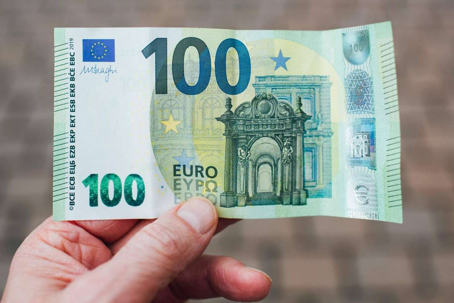 ¿Cómo saber si se está pagando de más en créditos rápidos, tarjetas revolving y micropréstamos?