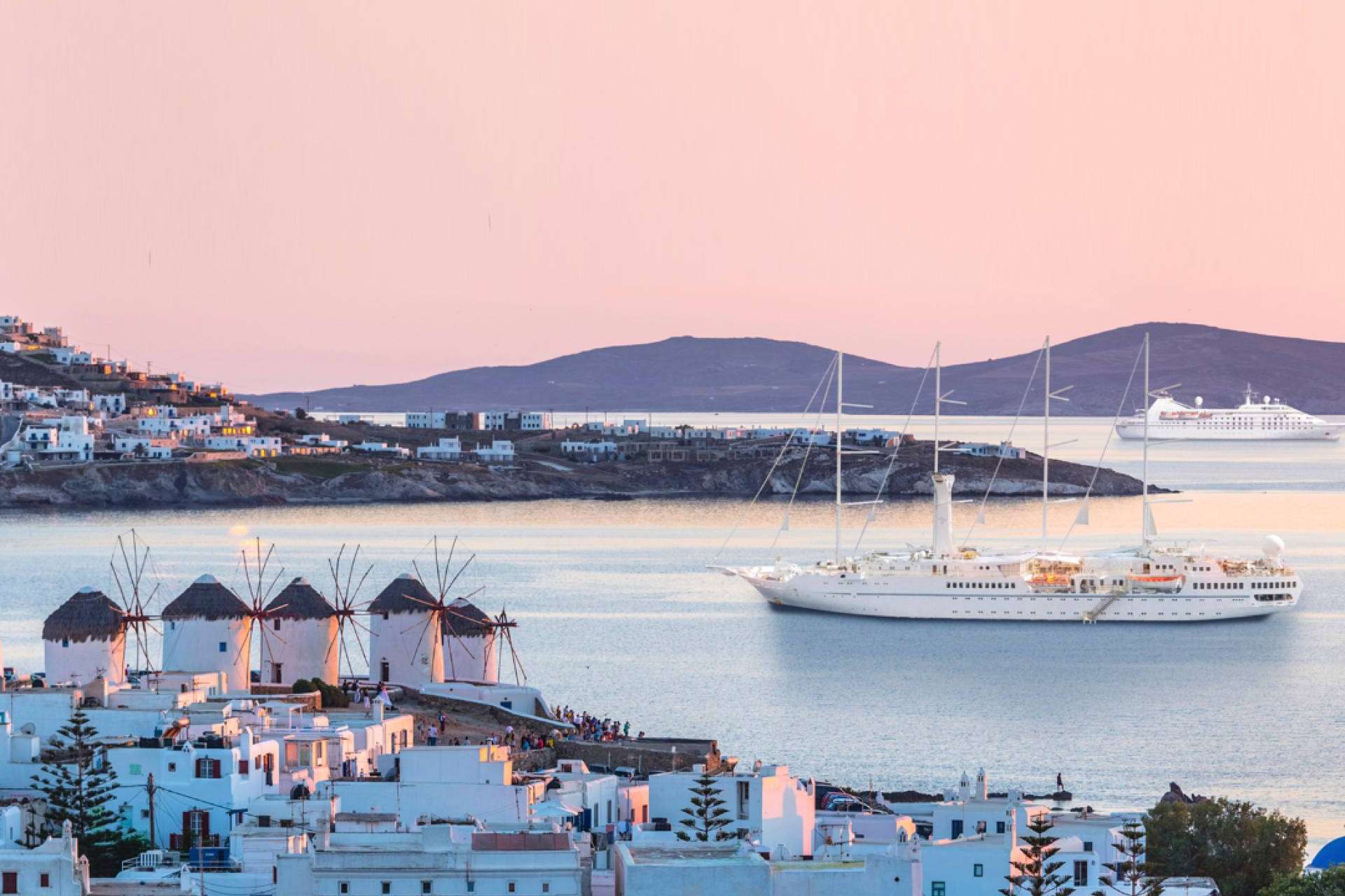 Windstar Cruises presenta sus dos nuevos yates y sus itinerarios para el Verano 2024