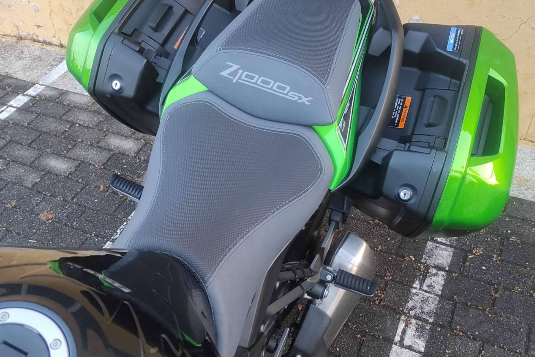 JM Fundas ofrece una amplia gama de asientos cómodos para motos