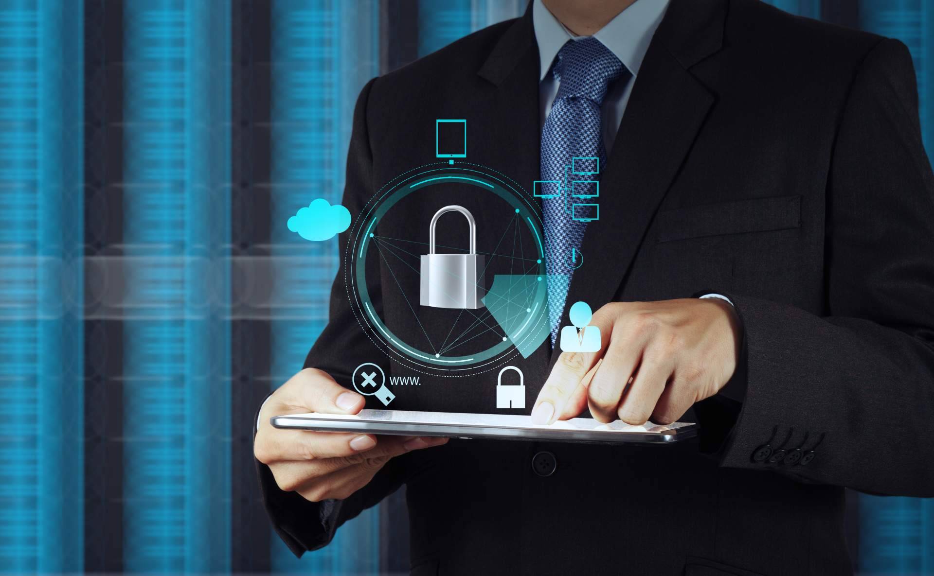 Medidas para reforzar la seguridad informática en verano, por Certitec
