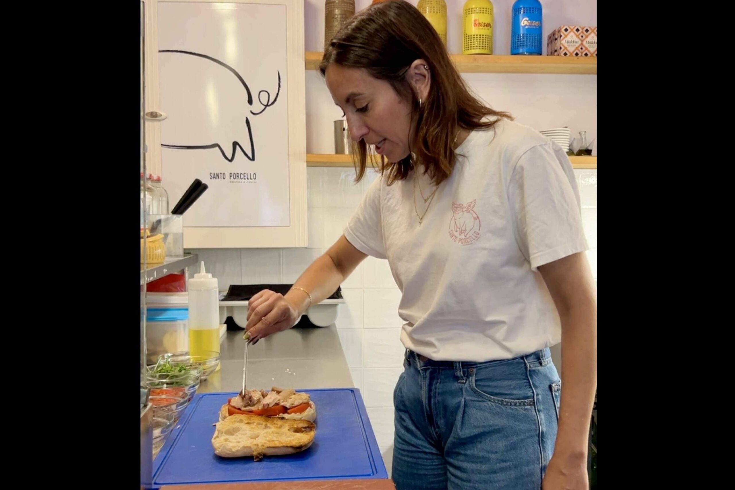 El panino especial Good2be creado por Ariana Díaz en la bodega y charcuteria italiana Santo Porcello