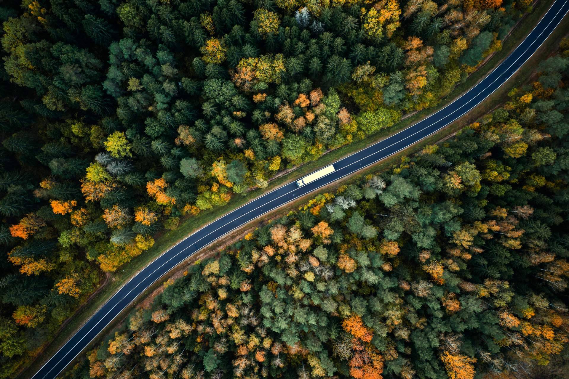 Soluciones curiosas de transporte para cargas especiales y grandes maquinarias
