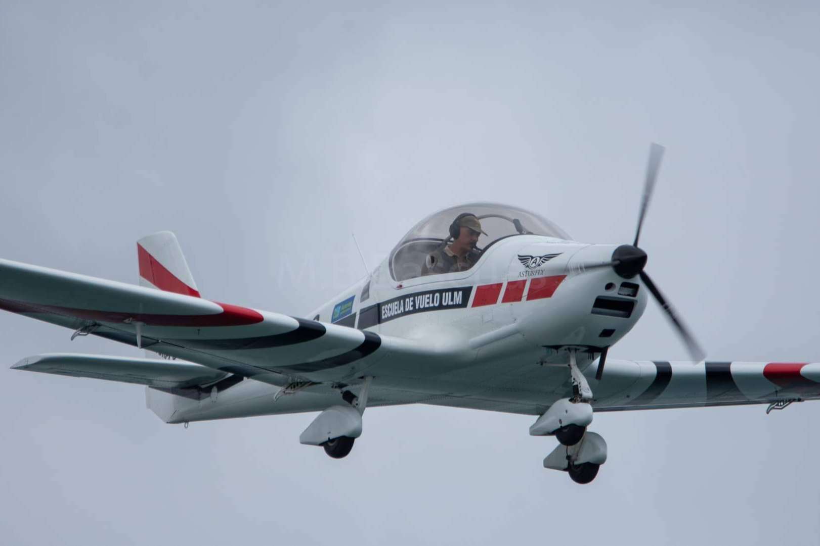 Asturfly destaca la importancia de la seguridad en la aviación ligera y ultraligera