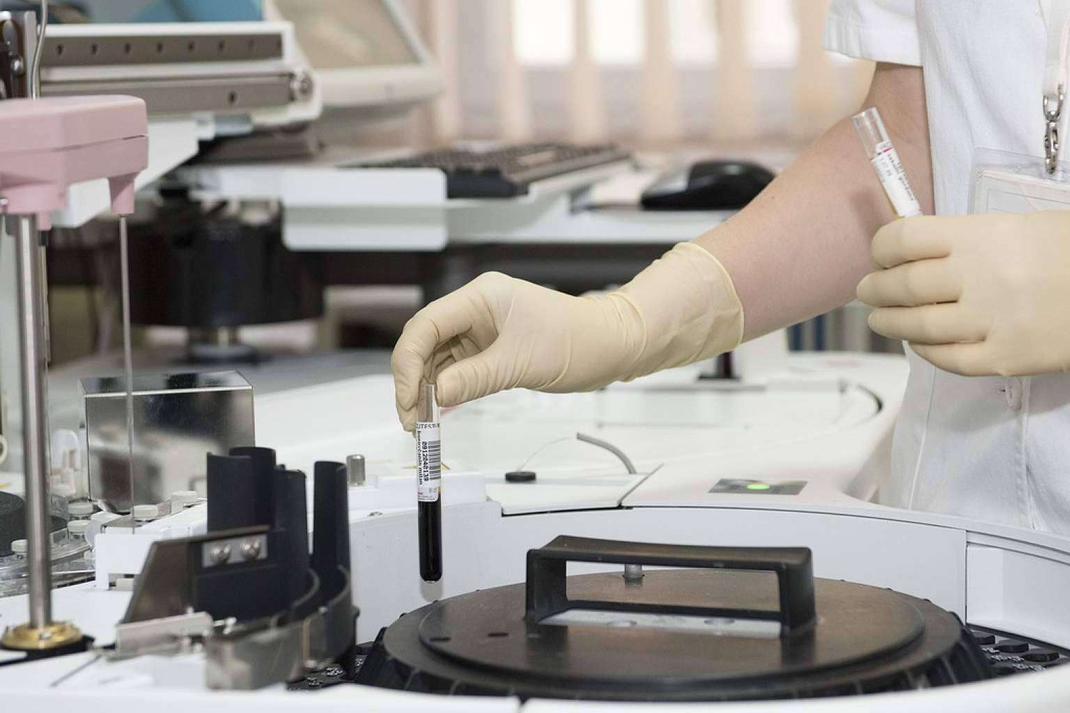 Equipos de Pidiscat, protección microbiológica y química para laboratorios seguros