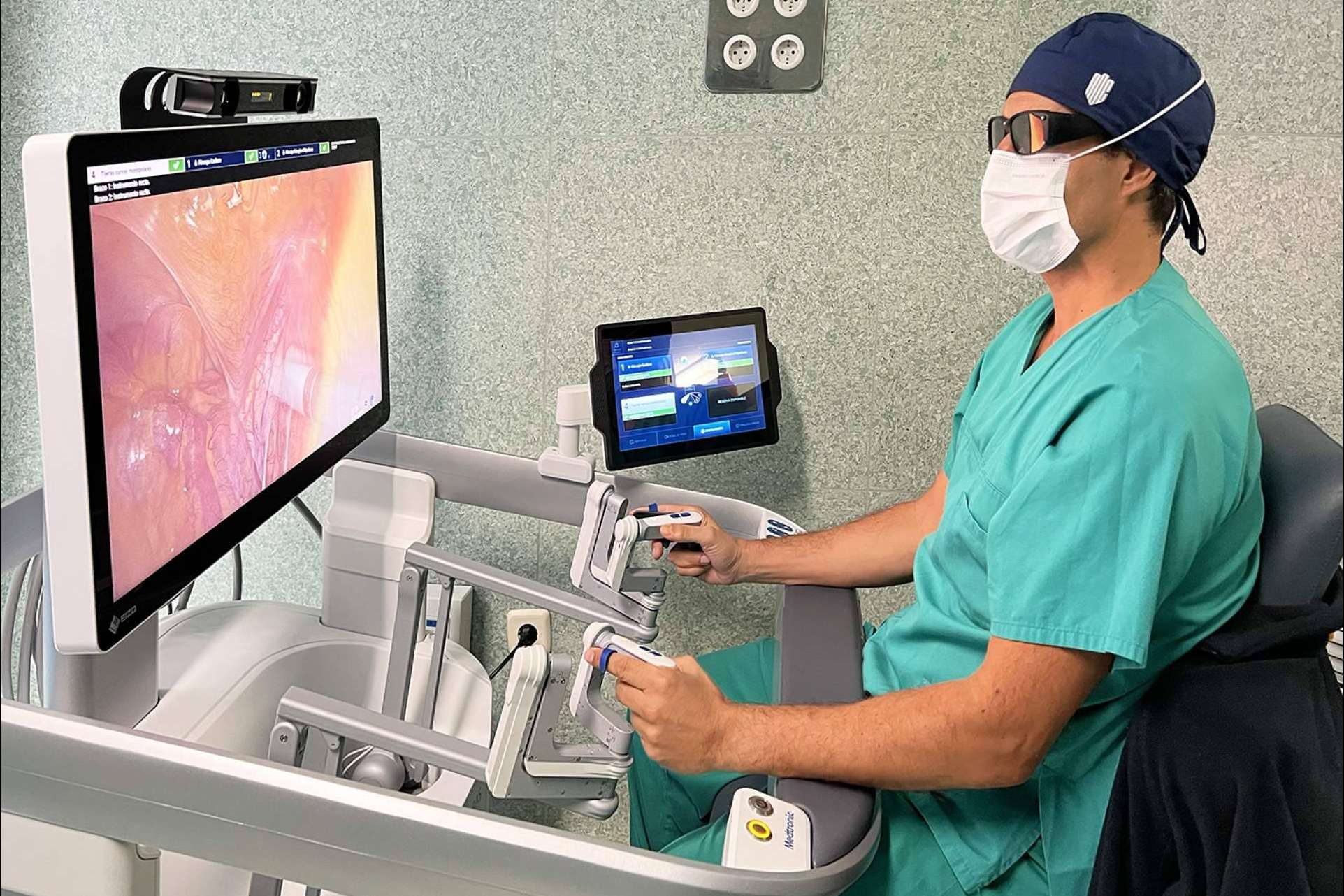 Cirugía robótica; ROC Clinic redefine la urología de España con una tecnología robótica vanguardista