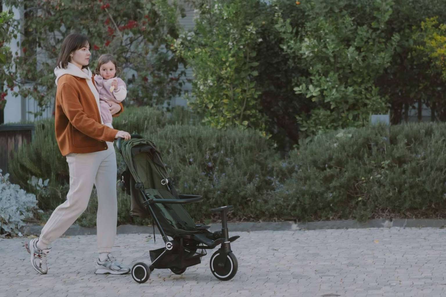 Traveler, el cochecito de bebé ideal para viajar en avión