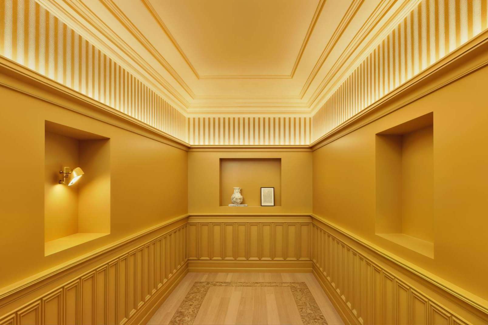Orac lidera la decoración sostenible con paneles 3D y molduras responsables