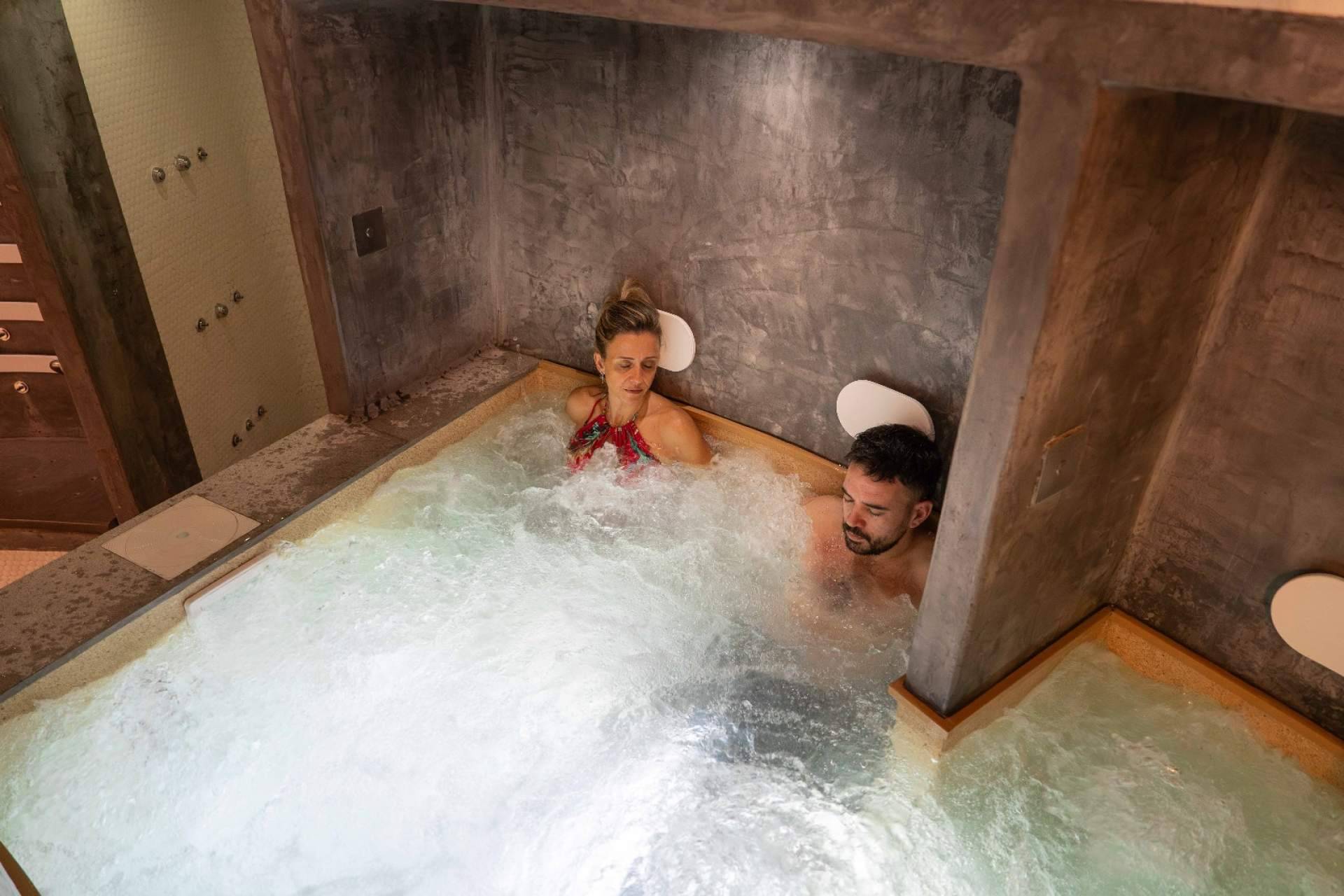 Bono regalo spa de Navidad; Ges Spa en Granada, tarifa (bono digital y fecha abierta)