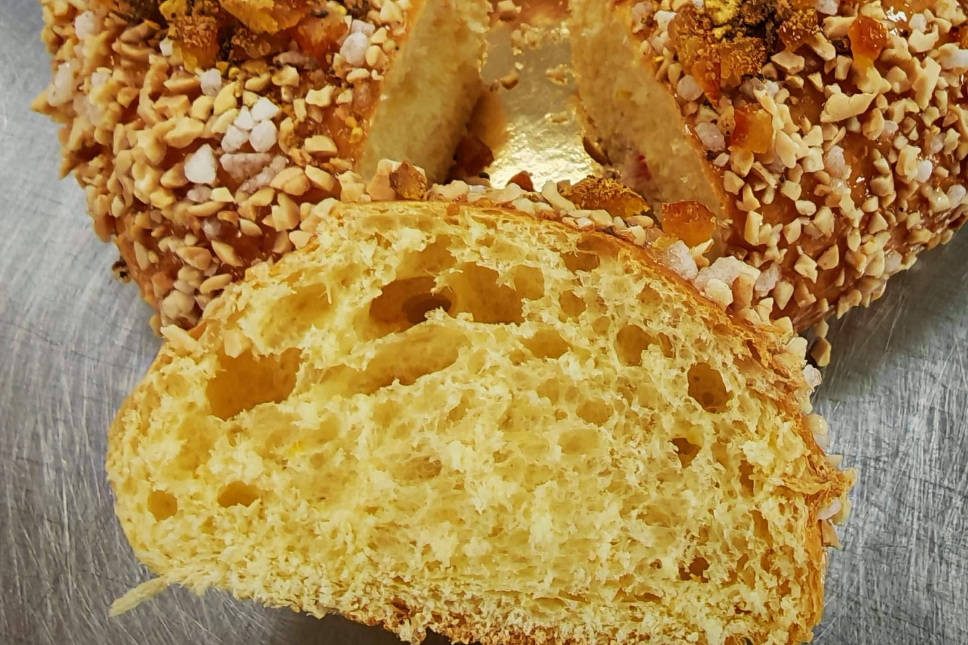 El Panazo refuerza su propuesta de repostería artesana con el roscón de Reyes y el panettone como protagonistas