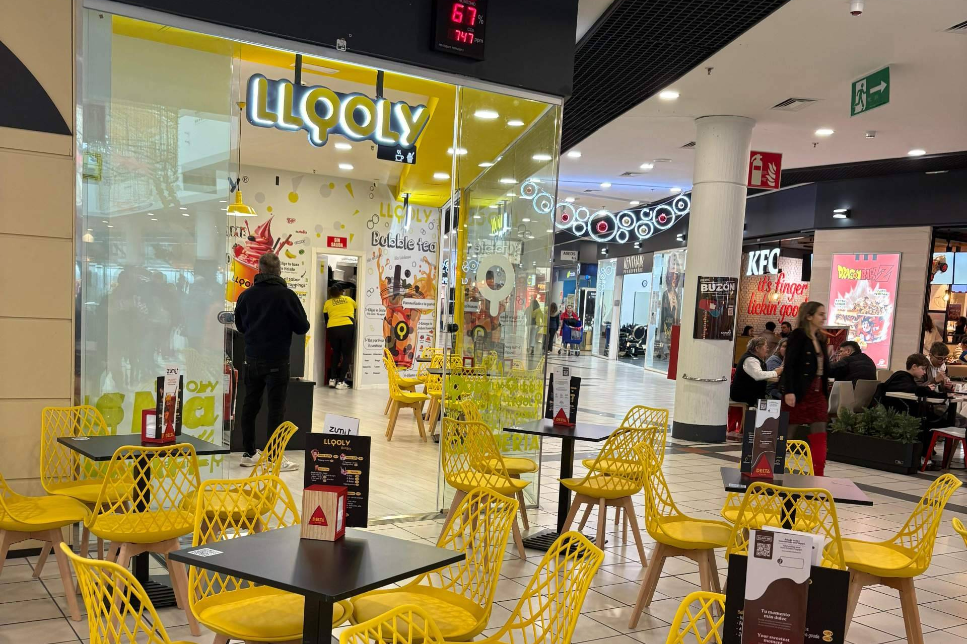 LLOOLY abre en Burgos su nuevo local con bubble waffles gourmet y una carta ampliada de desayunos y meriendas
