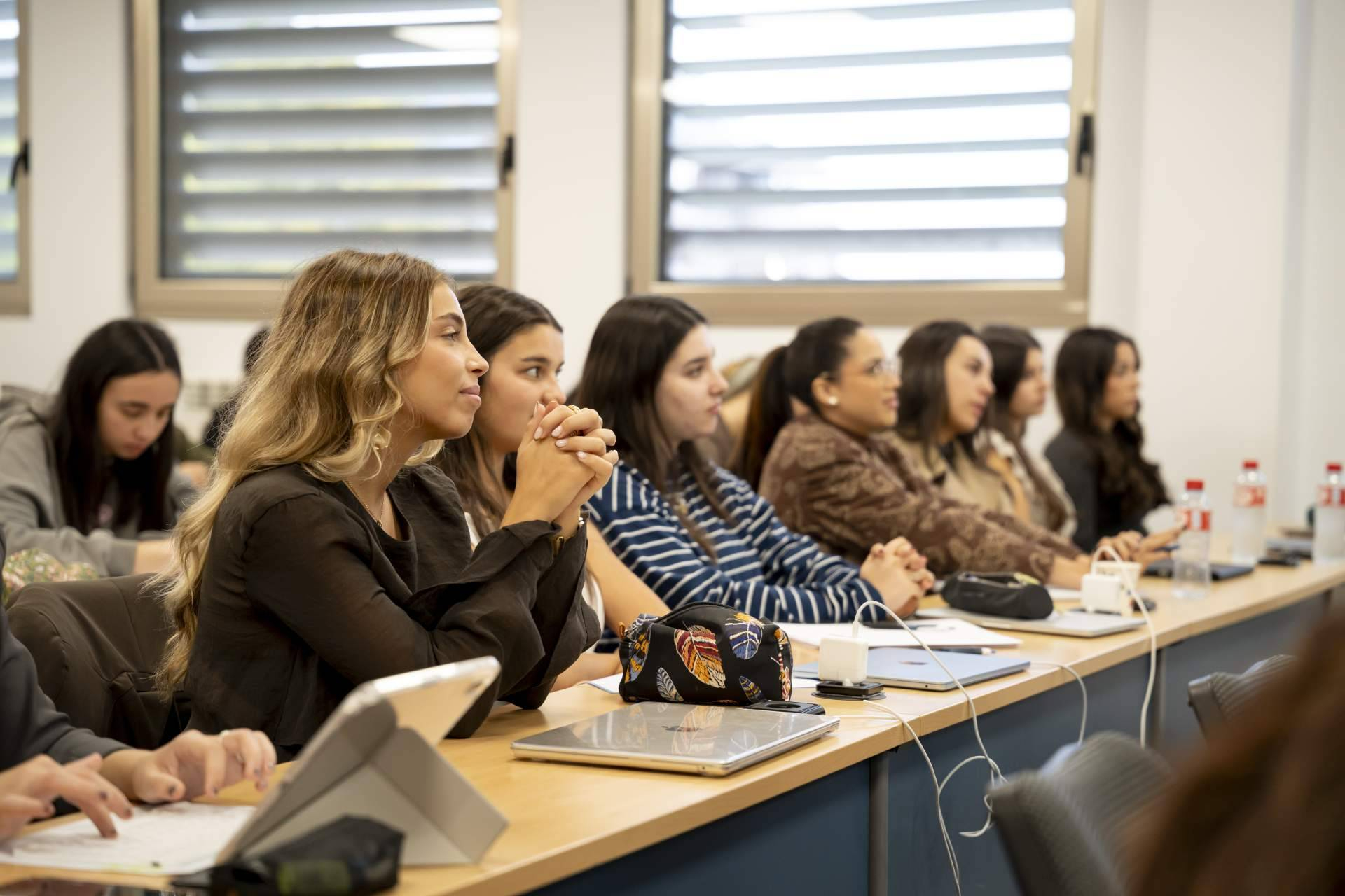 El mundo de los negocios y el emprendimiento, en un mundo cada vez más competitivo